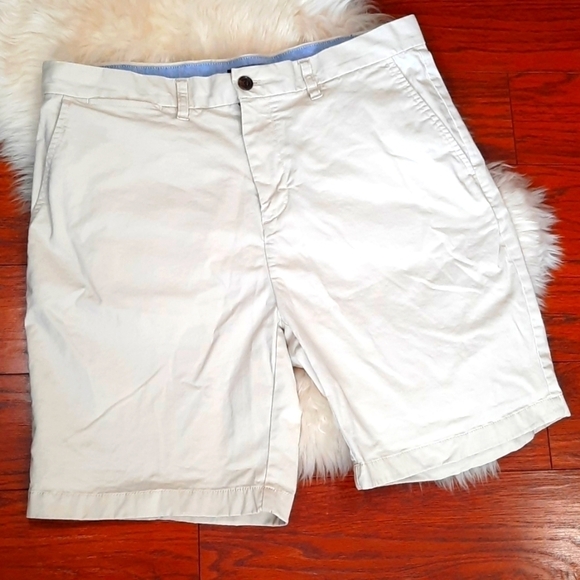 Tommy Hilfiger Other - Tommy Hilfiger Khaki Shorts